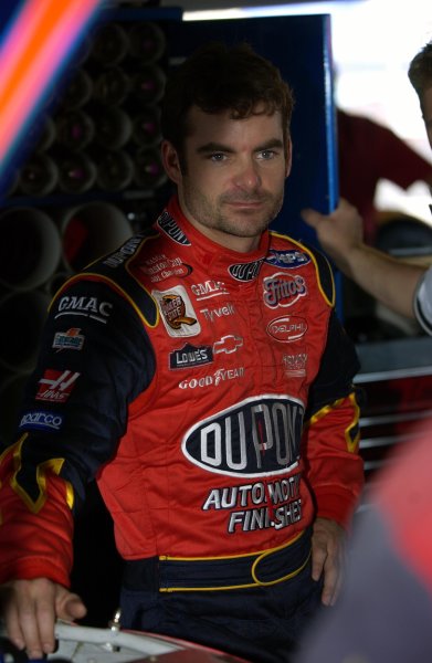 NASCAR Winton Cup Ford 400, Homestead-Miami Speedway, Homestead, Florida, USA 17 November,2002 
Jeff Gordon used a provisional for the first time in his Winston Cup career to make the Homestead race.
Copyright-F
Peirce Williams/MMP-Inc. 2002 
LAT Photographic