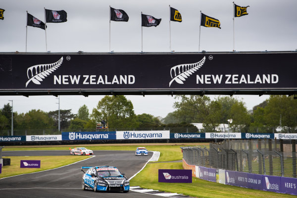 2017 Supercars Championship Round 14. 
Auckland SuperSprint, Pukekohe Park Raceway, New Zealand.
Friday 3rd November to Sunday 5th November 2017.
Todd Kelly, Nissan Motorsport. 
World Copyright: Daniel Kalisz/LAT Images 
Ref: Digital Image 031117_VASCR13_DKIMG_0192.jpg