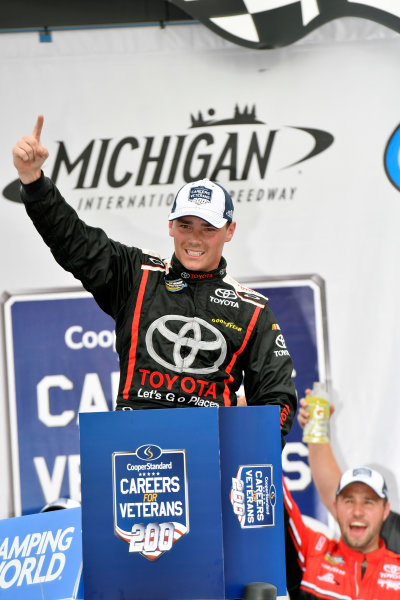 26-27 August, 2016, Brooklyn, Michigan USA
Brett Moffitt celebrates his win in Victory Lane
? 2016, Nigel Kinrade
LAT Photo USA 26-27 August, 2016, Brooklyn, Michigan USA
Brett Moffitt celebrates his win in Victory Lane
? 2016, Nigel Kinrade
LAT Photo USA