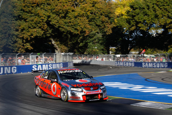 Round 4 - Hamilton 400.
Hamilton City Street Circuit, Hamilton, New Zealand.
17th - 18th April 2010.
Car 1, Jamie Whincup, Commodore VE, Holden, T8, TeamVodafone, Triple Eight Race Engineering, Triple Eight Racing.
World Copyright: Mark Horsburgh / LAT Photographic
ref: 1-Whincup-EV04-10-5589