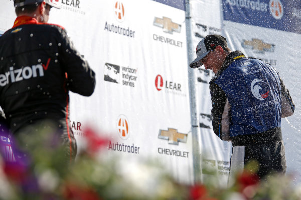 Verizon IndyCar Series
Chevrolet Detroit Grand Prix Race 2
Raceway at Belle Isle Park, Detroit, MI USA
Sunday 4 June 2017
Graham Rahal, Rahal Letterman Lanigan Racing Honda, Josef Newgarden, Team Penske Chevrolet, Will Power, Team Penske Chevrolet celebrate with champagne on the podium
World Copyright: Phillip Abbott
LAT Images