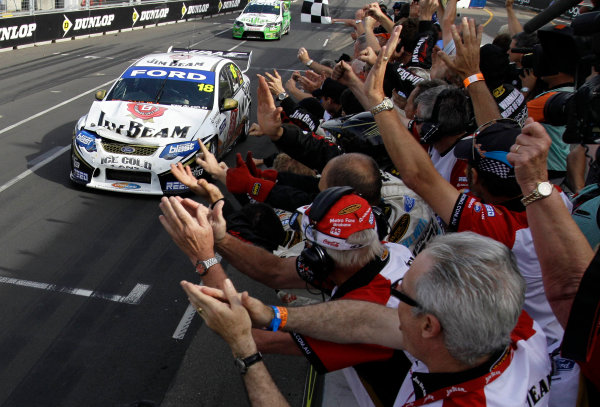 Homebush Street Circuit, Sydney, New South Wales.
4th - 5th December 2010.
James Courtney of Dick Johnson Racing takes out the 2010 Championship during the Sydney Telstra 500 Grand Finale.
World Copyright: Mark Horsburgh/LAT Photographic
ref: Digital Image 18-Courtney-EV14-10-01471E Homebush Street Circuit, Sydney, New South Wales.
4th - 5th December 2010.
James Courtney of Dick Johnson Racing takes out the 2010 Championship during the Sydney Telstra 500 Grand Finale.
World Copyright: Mark Horsburgh/LAT Photographic
ref: Digital Image 18-Courtney-EV14-10-01471E