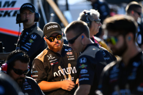 Verizon IndyCar Series
ABC Supply 500
Pocono Raceway, Long Pond, PA USA
Saturday 19 August 2017
James Hinchcliffe, Schmidt Peterson Motorsports Honda crew
World Copyright: Scott R LePage
LAT Images
ref: Digital Image lepage-170819-poc-0553