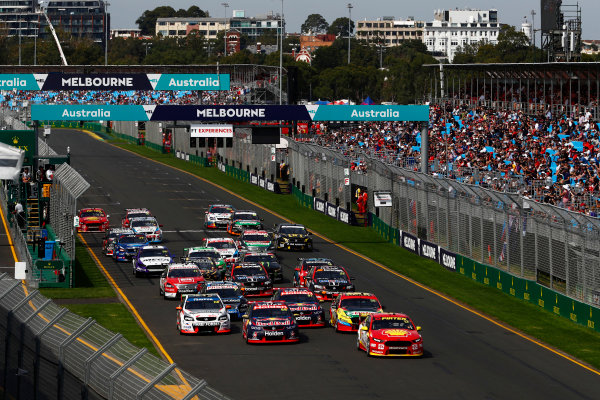 Australian Supercars Series
Albert Park, Melbourne, Australia.
Sunday 26 March 2017.
Race 4.
Fabian Coulthard, No.12 Ford Falcon FG-X, Shell V-Power Racing Team, and Jamie Whincup, No.88 Holden Commodore VF, Red Bull Holden Racing Team, lead the field away at the start.
World Copyright: Zak Mauger/LAT Images
ref: Digital Image _56I0155