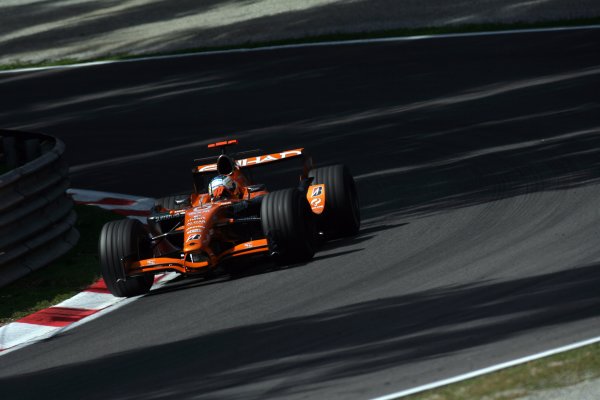 2007 Italian Grand Prix - Friday Practice
Autodromo di Monza, Monza, Italy.
7th September 2007.
Adrian Sutil, Spyker F8-VII Ferrari. Action.
World Copyright: Steven Tee/LAT Photographic
ref: Digital Image YY2Z8296 2007 Italian Grand Prix - Friday Practice
Autodromo di Monza, Monza, Italy.
7th September 2007.
Adrian Sutil, Spyker F8-VII Ferrari. Action.
World Copyright: Steven Tee/LAT Photographic
ref: Digital Image YY2Z8296