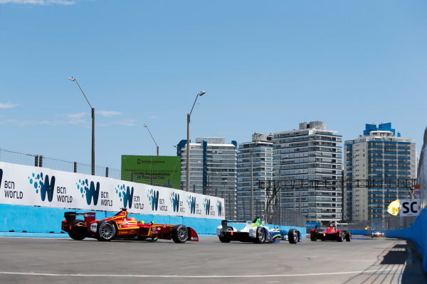 2014 FIA Formula E Championship.
Punta del Este ePrix, Uruguay.
Antonio Garcia (ESP)/China Racing - Spark-Renault SRT_01E leads Jarno Trulli (ITA)/Trulli Racing - Spark-Renault SRT_01E and Nelson Piquet Jr (BRA)/China Racing - Spark-Renault SRT_01E.
Photo: Zak Mauger/LAT/FE
ref: Digital Image _L0U9640 2014 FIA Formula E Championship.
Punta del Este ePrix, Uruguay.
Antonio Garcia (ESP)/China Racing - Spark-Renault SRT_01E leads Jarno Trulli (ITA)/Trulli Racing - Spark-Renault SRT_01E and Nelson Piquet Jr (BRA)/China Racing - Spark-Renault SRT_01E.
Photo: Zak Mauger/LAT/FE
ref: Digital Image _L0U9640