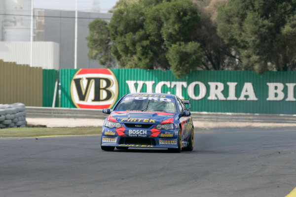 2004 Australian V8 Supercars
Sandown, Australia. 12th September 2004
V8 Supercar drivers Marcos Ambrose and Greg Ritter during the Betta Electrical 500 being held this weekend at Sandown International Raceway Melbourne, Australia.
World Copyright: Mark Horsburgh/LAT Photographic
ref: DIgital Image Only