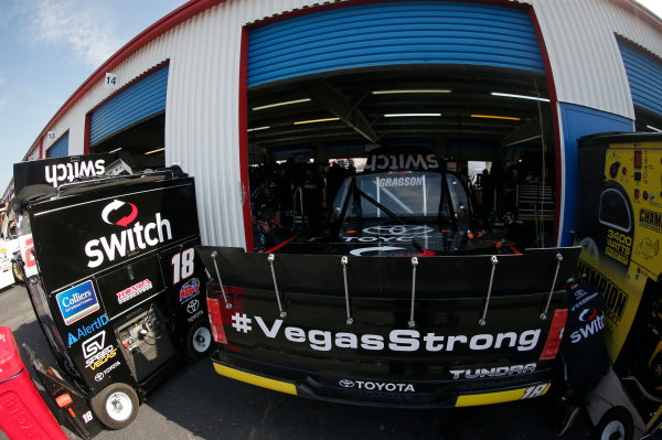 NASCAR Camping World Truck Series
Fred's 250
Talladega Superspeedway
Talladega, AL USA
Friday 13 October 2017
Noah Gragson, Switch Toyota Tundra
World Copyright: Matthew T. Thacker
LAT Images NASCAR Camping World Truck Series
Fred's 250
Talladega Superspeedway
Talladega, AL USA
Friday 13 October 2017
Noah Gragson, Switch Toyota Tundra
World Copyright: Matthew T. Thacker
LAT Images