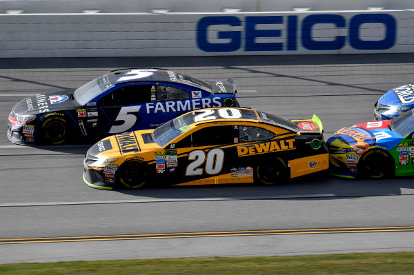 Monster Energy NASCAR Cup Series
Alabama 500
Talladega Superspeedway
Talladega, AL USA
Sunday 15 October 2017
Kasey Kahne, Hendrick Motorsports, Farmers Insurance Chevrolet SS and Matt Kenseth, Joe Gibbs Racing, DEWALT Flexvolt Toyota Camry
World Copyright: Rusty Jarrett
LAT Images Monster Energy NASCAR Cup Series
Alabama 500
Talladega Superspeedway
Talladega, AL USA
Sunday 15 October 2017
Kasey Kahne, Hendrick Motorsports, Farmers Insurance Chevrolet SS and Matt Kenseth, Joe Gibbs Racing, DEWALT Flexvolt Toyota Camry
World Copyright: Rusty Jarrett
LAT Images