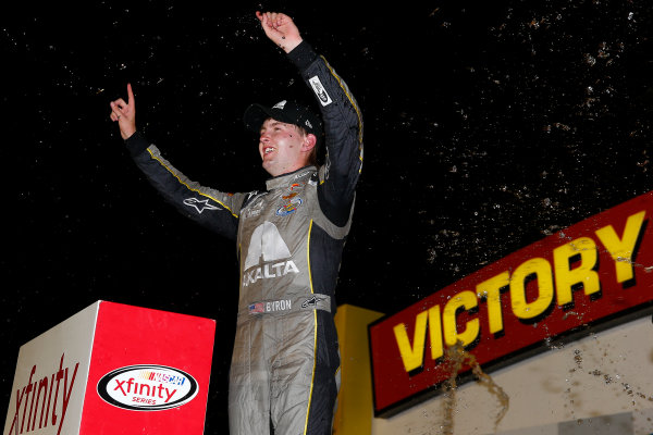 NASCAR XFINITY Series
American Ethanol E15 250 presented by Enogen
Iowa Speedway, Newton, IA USA
Saturday 24 June 2017
William Byron, AXALTA / WINDSOR Window & Doors Chevrolet Camaro celebrates in victory lane 
World Copyright: Russell LaBounty
LAT Images