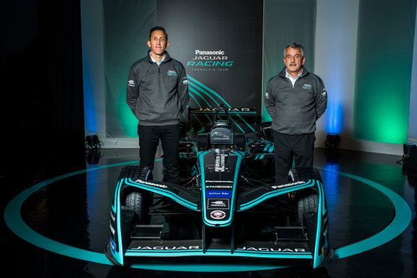 Panasonic Jaguar Racing RE:CHARGE LIVE EVENT
Whitely Engineering Centre, Warwickshire, UK
Thursday 21 September 2017.
James Barclay (Team Director, Jaguar Racing), and Gerd M?user (Chairman, Panasonic Jaguar Racing)
Photo: Andrew Ferraro/LAT/Jaguar
ref: Digital Image _FER7302