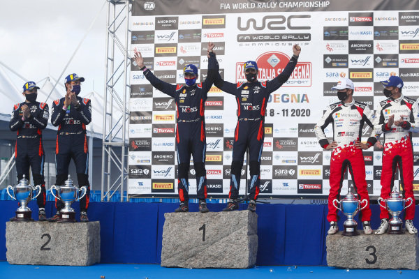 Dani Sordo (ESP), Carlos del Barrio (ESP), Thierry Neuville (BEL) and Nicolas Gilsoul (BEL), Hyundai World Rally Team, Hyundai i20 Coupe WRC 2020, Sébastien Ogier (FRA), Julien Ingrassia (FRA), Toyota Gazoo Racing WRT, Toyota Yaris WRC 2020 Dani Sordo (ESP), Carlos del Barrio (ESP), Thierry Neuville (BEL) and Nicolas Gilsoul (BEL), Hyundai World Rally Team, Hyundai i20 Coupe WRC 2020, Sébastien Ogier (FRA), Julien Ingrassia (FRA), Toyota Gazoo Racing WRT, Toyota Yaris WRC 2020