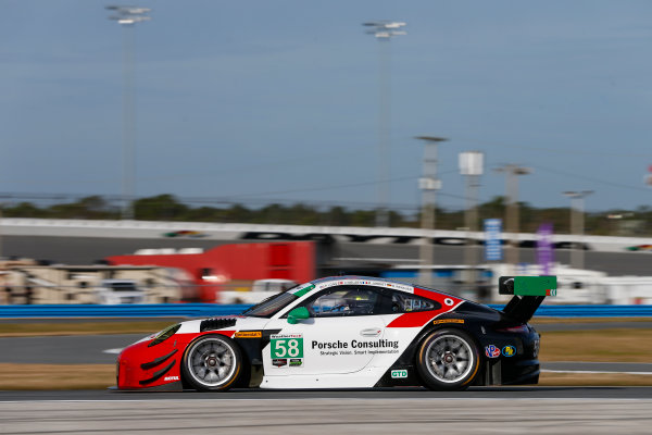 IMSA WeatherTech SportsCar Championship
Rolex 24 Hours
Daytona Beach, Florida, USA
Thursday 25 January 2018
#58 Wright Motorsports Porsche 911 GT3 R, GTD: Patrick Long, Christina Nielsen, Robert Renauer, Mathieu Jaminet
World Copyright: Jake Galstad
LAT Images

ref: Digital Image galstad-DIS-ROLEX-0118-293773