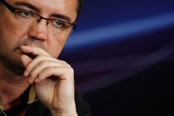Interlagos, Sao Paulo, Brazil.
25th November 2011.
Eric Boullier, Team Principal, Lotus Renault GP. Portrait. Press Conferences.
World Copyright:Charles Coates/LAT Photographic
ref: Digital Image _X5J0229 Interlagos, Sao Paulo, Brazil.
25th November 2011.
Eric Boullier, Team Principal, Lotus Renault GP. Portrait. Press Conferences.
World Copyright:Charles Coates/LAT Photographic
ref: Digital Image _X5J0229