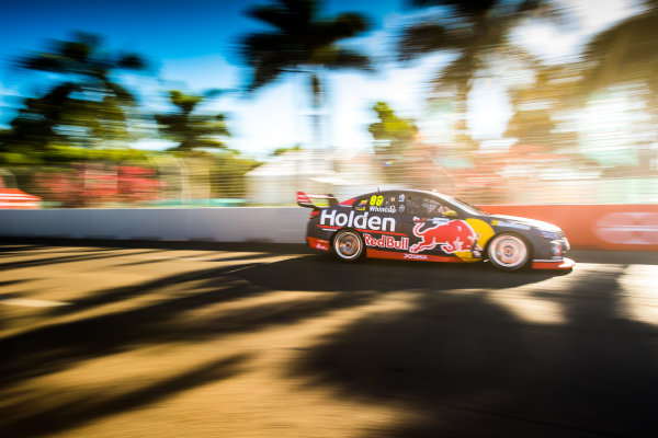 2017 Supercars Championship Round 7. 
Townsville 400, Reid Park, Townsville, Queensland, Australia.
Friday 7th July to Sunday 9th July 2017.
Jamie Whincup drives the #88 Red Bull Holden Racing Team Holden Commodore VF.
World Copyright: Daniel Kalisz/ LAT Images
Ref: Digital Image 070717_VASCR7_DKIMG_2089.jpg