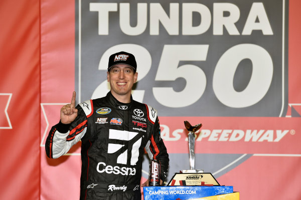NASCAR Camping World Truck Series
Toyota Tundra 250
Kansas Speedway, Kansas City, KS USA
Friday 12 May 2017
Kyle Busch, Cessna Toyota Tundra celebrates his win in Victory Lane
World Copyright: Nigel Kinrade
LAT Images
ref: Digital Image 17KAN1nk07199 NASCAR Camping World Truck Series
Toyota Tundra 250
Kansas Speedway, Kansas City, KS USA
Friday 12 May 2017
Kyle Busch, Cessna Toyota Tundra celebrates his win in Victory Lane
World Copyright: Nigel Kinrade
LAT Images
ref: Digital Image 17KAN1nk07199