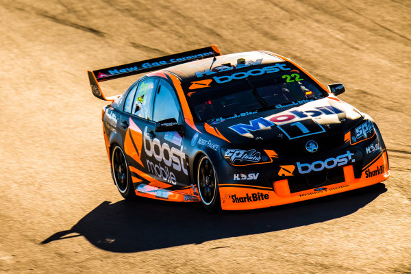 2017 Supercars Championship Round 9. 
Sydney SuperSprint, Sydney Motorsport Park, Eastern Creek, Australia.
Friday 18th August to Sunday 20th August 2017.
James Courtney, Walkinshaw Racing. 
World Copyright: Daniel Kalisz/LAT Images
Ref: Digital Image 180817_VASCR9_DKIMG_2439.jpg