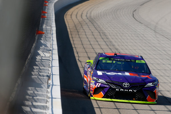 Monster Energy NASCAR Cup Series
Tales of the Turtles 400
Chicagoland Speedway, Joliet, IL USA
Friday 15 September 2017
Denny Hamlin, Joe Gibbs Racing, FedEx Office Toyota Camry
World Copyright: Lesley Ann Miller
LAT Images Monster Energy NASCAR Cup Series
Tales of the Turtles 400
Chicagoland Speedway, Joliet, IL USA
Friday 15 September 2017
Denny Hamlin, Joe Gibbs Racing, FedEx Office Toyota Camry
World Copyright: Lesley Ann Miller
LAT Images