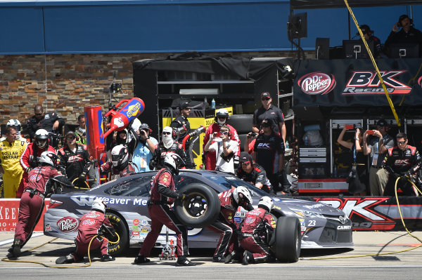 10-12 June, 2016, Brooklyn, Michigan USA
David Ragan (23) makes a pit stop.
?2016, John Harrelson / LAT Photo USA 10-12 June, 2016, Brooklyn, Michigan USA
David Ragan (23) makes a pit stop.
?2016, John Harrelson / LAT Photo USA