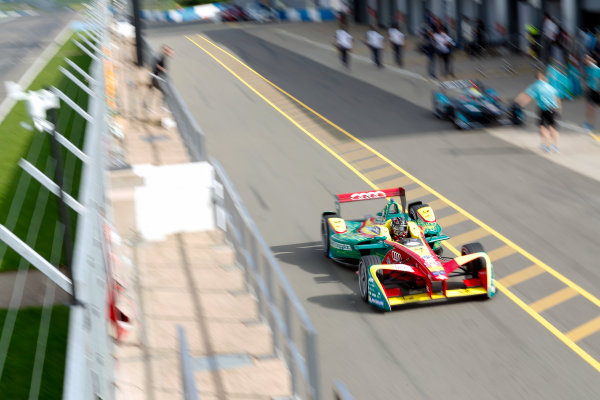 FIA Formula E Second Pre-Season Testing Event.
Daniel Abt, ABT Schaeffler Audi Sport, Spark-Abt Sportsline.
Donington Park Racecourse,
Derby, United Kingdom.
Wednesday 7 September 2016.
Photo: Adam Warner / LAT
ref: Digital Image _L5R3528
