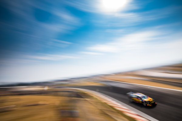 2017 Supercars Championship Round 2.
Tasmania SuperSprint, Simmons Plains Raceway, Tasmania, Australia.
Friday April 7th to Sunday April 9th 2017.
David Reynolds drives the #9 Erebus Motorsport Penrith Racing Holden Commodore VF.
World Copyright: Daniel Kalisz/LAT Images
Ref: Digital Image 070417_VASCR2_DKIMG_0540.JPG 2017 Supercars Championship Round 2.
Tasmania SuperSprint, Simmons Plains Raceway, Tasmania, Australia.
Friday April 7th to Sunday April 9th 2017.
David Reynolds drives the #9 Erebus Motorsport Penrith Racing Holden Commodore VF.
World Copyright: Daniel Kalisz/LAT Images
Ref: Digital Image 070417_VASCR2_DKIMG_0540.JPG