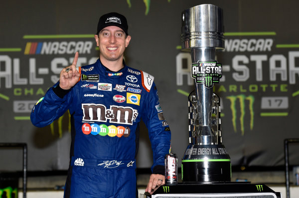 Monster Energy NASCAR Cup Series
Monster Energy NASCAR All-Star Race
Charlotte Motor Speedway, Concord, NC USA
Saturday 20 May 2017
Kyle Busch, Joe Gibbs Racing, M&M's Caramel Toyota Camry celebrates his win in Victory Lane
World Copyright: Nigel Kinrade
LAT Images
ref: Digital Image 17CLT1nk07387