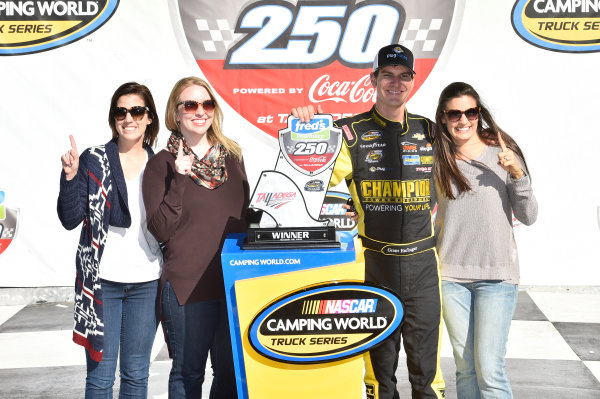 21-22 October, 2016, Talladega, Alabama USA
Grant Enfinger wins at Talladega
©2016, John Harrelson / LAT Photo USA 21-22 October, 2016, Talladega, Alabama USA
Grant Enfinger wins at Talladega
©2016, John Harrelson / LAT Photo USA