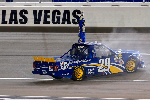 1 October, 2016, Las Vegas, Nevada USA
Tyler Reddick celebrates his win
?2016, Russell LaBounty
LAT Photo USA
1 October, 2016, Las Vegas, Nevada USA
Tyler Reddick celebrates his win
?2016, Russell LaBounty
LAT Photo USA