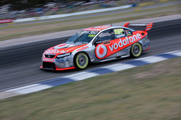 Big Pond 300, Barbagallo Raceway, Wanneroo.
Australia. 20th - 22nd November 2009.
Car 888, Craig Lowndes, Falcon FG, Ford, T8, TeamVodafone, Triple Eight Race Engineering, Triple Eight Racing.
World Copyright: Mark Horsburgh/LAT Photographic
ref: 888-Lowndes-EV13-09-3931 Big Pond 300, Barbagallo Raceway, Wanneroo.
Australia. 20th - 22nd November 2009.
Car 888, Craig Lowndes, Falcon FG, Ford, T8, TeamVodafone, Triple Eight Race Engineering, Triple Eight Racing.
World Copyright: Mark Horsburgh/LAT Photographic
ref: 888-Lowndes-EV13-09-3931