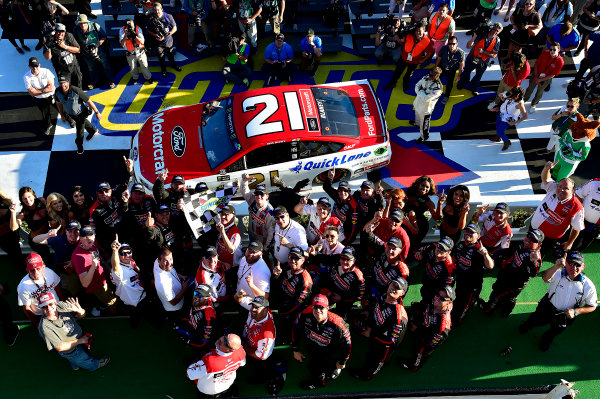 Monster Energy NASCAR Cup Series
AXALTA presents the Pocono 400
Pocono Raceway, Long Pond, PA USA
Sunday 11 June 2017
Ryan Blaney, Wood Brothers Racing, Motorcraft/Quick Lane Tire & Auto Center Ford Fusion wins.
World Copyright: Rusty Jarrett
LAT Images
ref: Digital Image 17POC1rj_3666