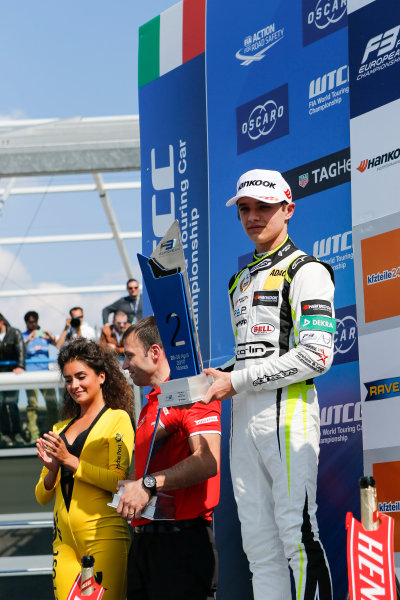 2017 FIA Formula 3 European Championship.
Round 2 - Monza, Italy.
Sunday 30 April 2017.
Podium: second place Lando Norris, Carlin Dallara F317 - Volkswagen
World Copyright: James Gasperotti/LAT Images
ref: Digital Image _JG14828