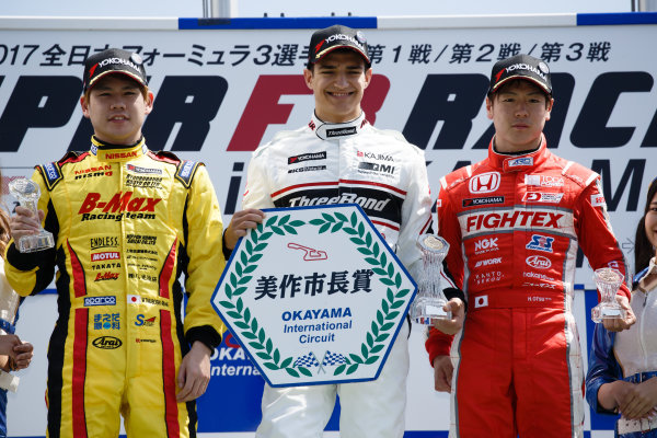 2017 Japanese Formula 3 Championship.
Okayama, Japan. 1st - 2nd April 2017. Rd 1, 2 & 3.
Rd.2 Winner Alex Palou ( #12 Three Bond Racing with DRAGO CORSE ) 2nd position Mitsunori Takaboshi ( #23 B-MAX NDDP F3 ) 3rd position Ritomo Miyata ( Corolla Chukyo Kuo TOM?S F314 ) podium, portrait.
World Copyright: Masaaki Kitagawa / LAT Images.
Ref: 2017JF3_Rd1_3_009