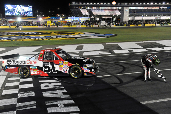 16-17 May, 2013, Concord, North Carolina USA
Kyle Busch celebrates his win with a burnout
©2013, Nigel Kinrade
LAT Photo USA 16-17 May, 2013, Concord, North Carolina USA
Kyle Busch celebrates his win with a burnout
©2013, Nigel Kinrade
LAT Photo USA