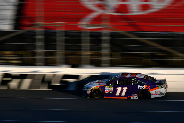 Monster Energy NASCAR Cup Series
First Data 500
Martinsville Speedway, Martinsville VA USA
Sunday 29 October 2017
Denny Hamlin, Joe Gibbs Racing, FedEx Walgreens Toyota Camry
World Copyright: Scott R LePage
LAT Images
ref: Digital Image lepage-171029-mart-9004