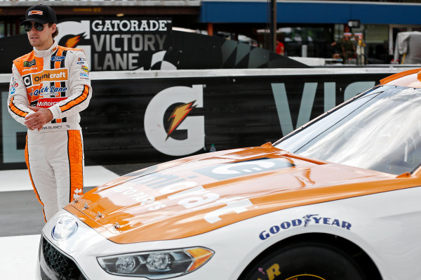 Monster Energy NASCAR Cup Series
FireKeepers Casino 400
Michigan International Speedway, Brooklyn, MI USA
Friday 16 June 2017
Ryan Blaney, Wood Brothers Racing, Omnicraft Auto Parts Ford Fusion
World Copyright: Brett Moist 
LAT Images