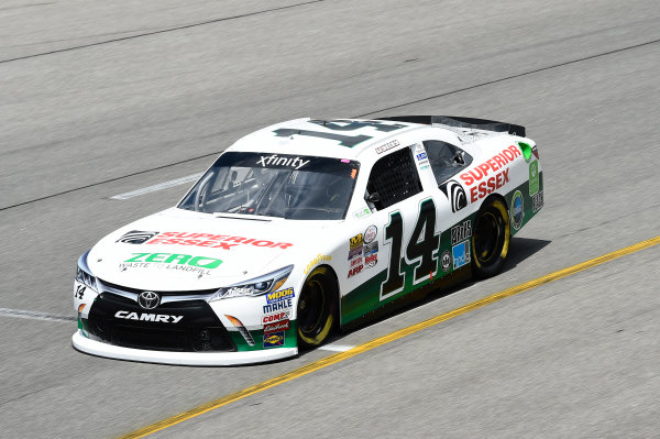 Monster Energy NASCAR Cup Series
Toyota Owners 400 Race Weekend.
Richmond International Raceway, Richmond, VA USA
JJ Yeley, Superior Essex Toyota Camry

World Copyright: John Harrelson
LAT Images
ref: Digital Image 17RIC1jh_00380