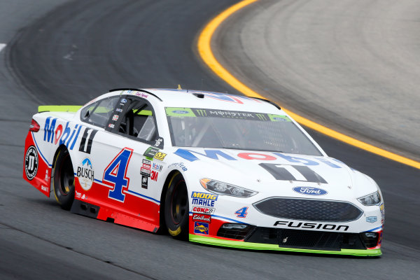 Monster Energy NASCAR Cup Series
ISM Connect 300
New Hampshire Motor Speedway
Loudon, NH USA
Friday 22 September 2017
Kevin Harvick, Stewart-Haas Racing, Mobil 1 Ford Fusion
World Copyright: Lesley Ann Miller
LAT Images