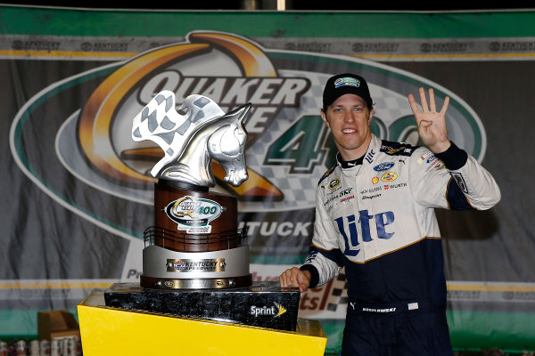 7-9 July, 2016, Sparta, Kentucky USA
Brad Keselowski celebrates in victory lane
©2016, Russell LaBounty
LAT Photo USA 7-9 July, 2016, Sparta, Kentucky USA
Brad Keselowski celebrates in victory lane
©2016, Russell LaBounty
LAT Photo USA