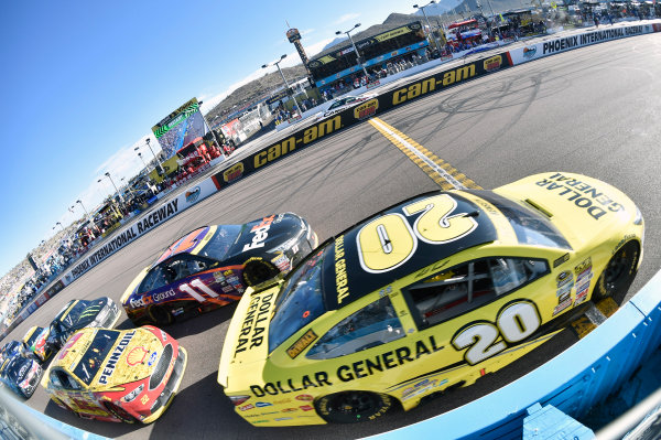 11-13 November, 2016, Avondale, Arizona USA
Matt Kenseth, Dollar General Toyota Camry
? 2016, Nigel Kinrade
LAT Photo USA