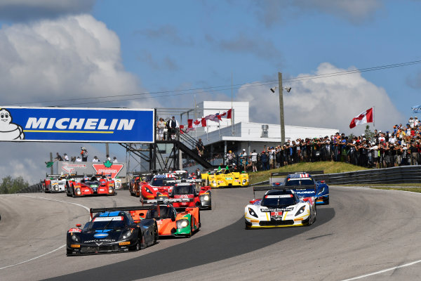 7-10 July 2016, Bowmanville, Ontario Canada
10, Chevrolet, Corvette DP, P, Ricky Taylor, Jordan Taylorl, leads, 5, Chevrolet, Corvette DP, P, Joao Barbosa, Christian Fittipaldi at the start
?2016, Scott R LePage 
LAT Photo USA
