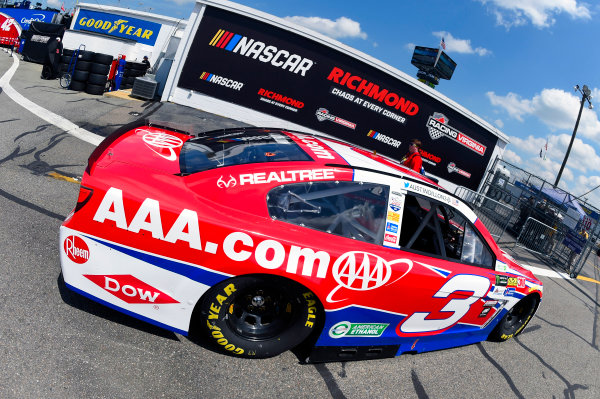 Monster Energy NASCAR Cup Series
Toyota Owners 400
Richmond International Raceway, Richmond, VA USA
Friday 28 April 2017
Austin Dillon, Richard Childress Racing, AAA Chevrolet SS
World Copyright: Nigel Kinrade
LAT Images
ref: Digital Image 17RIC1nk00606 Monster Energy NASCAR Cup Series
Toyota Owners 400
Richmond International Raceway, Richmond, VA USA
Friday 28 April 2017
Austin Dillon, Richard Childress Racing, AAA Chevrolet SS
World Copyright: Nigel Kinrade
LAT Images
ref: Digital Image 17RIC1nk00606