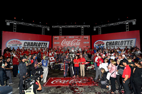 Monster Energy NASCAR Cup Series
Coca-Cola 600
Charlotte Motor Speedway, Concord, NC USA
Monday 29 May 2017
Austin Dillon, Richard Childress Racing, Dow Salutes Veterans Chevrolet SS
World Copyright: Rusty Jarrett
LAT Images
ref: Digital Image 17CLT2rj_10481 Monster Energy NASCAR Cup Series
Coca-Cola 600
Charlotte Motor Speedway, Concord, NC USA
Monday 29 May 2017
Austin Dillon, Richard Childress Racing, Dow Salutes Veterans Chevrolet SS
World Copyright: Rusty Jarrett
LAT Images
ref: Digital Image 17CLT2rj_10481