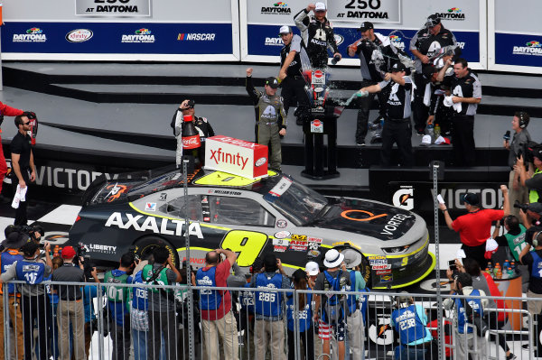NASCAR XFINITY Series
Coca-Cola Firecracker 250
Daytona International Speedway, Daytona Beach, FL USA
Saturday 1 July 2017
William Byron, AXALTA / Vorteq Chevrolet Camaro, wins the Firecracker 250 at Daytona.
World Copyright: John K Harrelson
LAT Images NASCAR XFINITY Series
Coca-Cola Firecracker 250
Daytona International Speedway, Daytona Beach, FL USA
Saturday 1 July 2017
William Byron, AXALTA / Vorteq Chevrolet Camaro, wins the Firecracker 250 at Daytona.
World Copyright: John K Harrelson
LAT Images