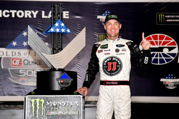Monster Energy NASCAR Cup Series
Folds of Honor Quik Trip 500
Atlanta Motor Speedway, Hampton, GA USA
Sunday 25 February 2018
Kevin Harvick, Stewart-Haas Racing, Jimmy John's Ford Fusion wins
World Copyright: Rusty Jarrett
NKP / LAT Images Monster Energy NASCAR Cup Series
Folds of Honor Quik Trip 500
Atlanta Motor Speedway, Hampton, GA USA
Sunday 25 February 2018
Kevin Harvick, Stewart-Haas Racing, Jimmy John's Ford Fusion wins
World Copyright: Rusty Jarrett
NKP / LAT Images