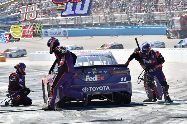 2017 Monster Energy NASCAR Cup Series
Camping World 500
Phoenix International Raceway, Avondale, AZ USA
Sunday 19 March 2017
Denny Hamlin, FedEx Freight Toyota Camry
World Copyright: Rusty Jarrett/LAT Images
ref: Digital Image 17PHX1rj_3038 2017 Monster Energy NASCAR Cup Series
Camping World 500
Phoenix International Raceway, Avondale, AZ USA
Sunday 19 March 2017
Denny Hamlin, FedEx Freight Toyota Camry
World Copyright: Rusty Jarrett/LAT Images
ref: Digital Image 17PHX1rj_3038